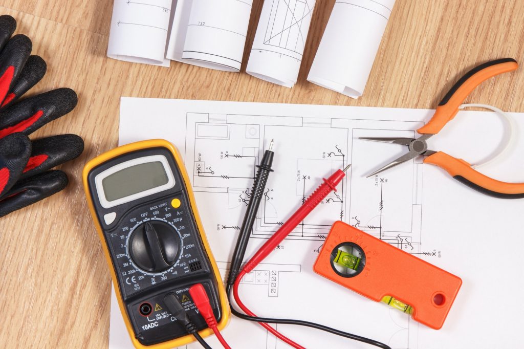 Electrical diagrams, multimeter for measurement